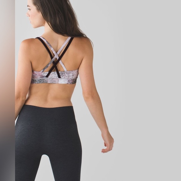 Lululemon Energy Bra Sugar Crush Multi Black Cherry Size 8 - Picture 2 of 9